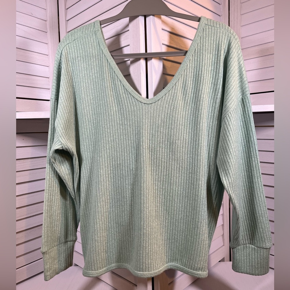 NEW STYLE RACK SWEATSHIRT